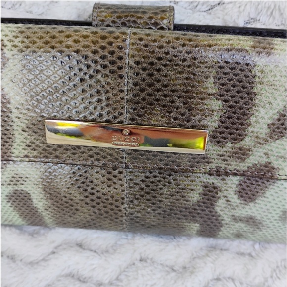 Gucci Python Green Limited Edition Wallet RARE - Picture 6 of 16